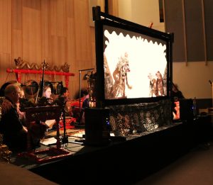 Wayang Kulit by Ki Joko Susilo (with GPM)